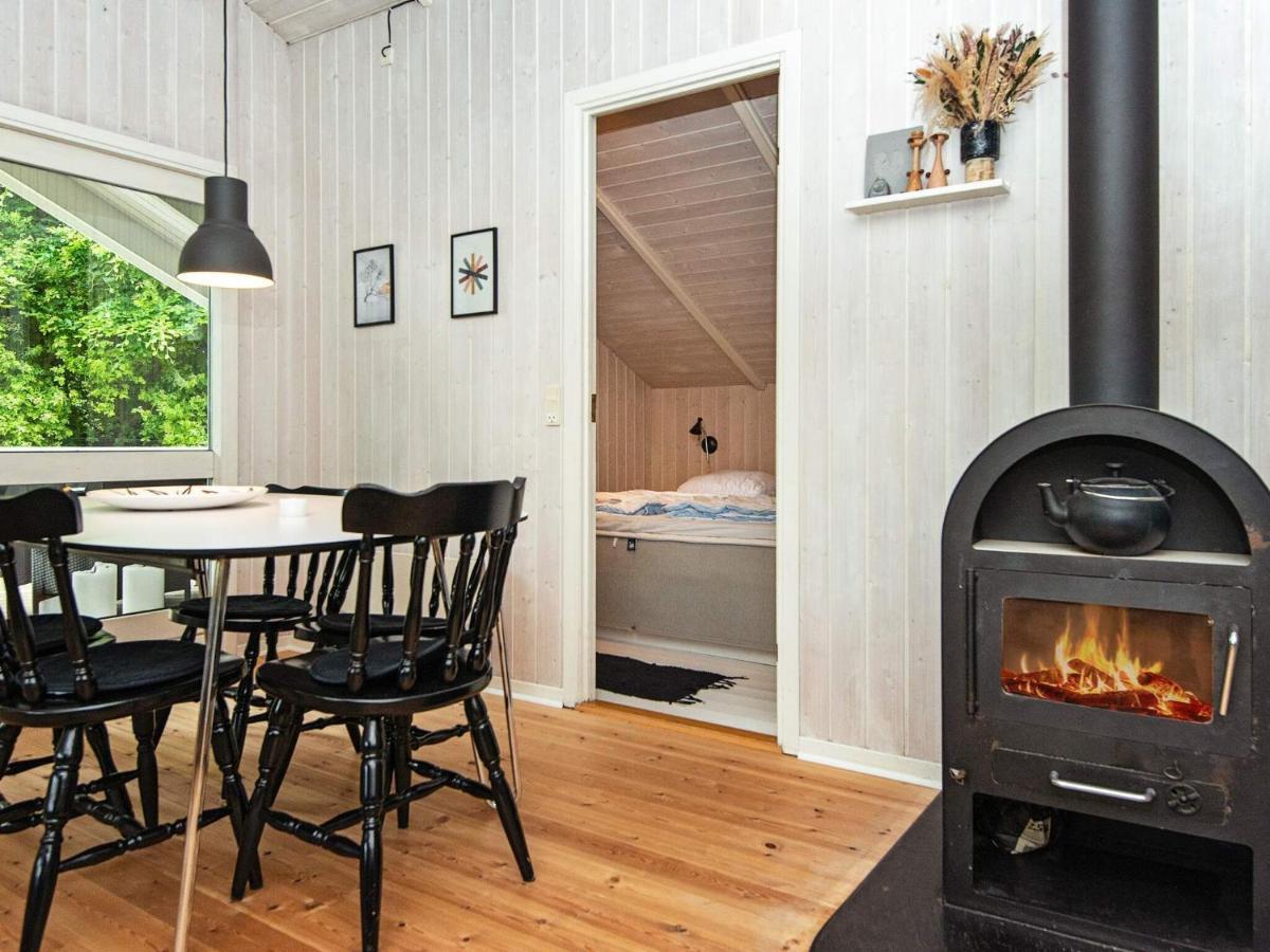 5 Person Holiday Home In B Rkop Egeskov  Kültér fotó